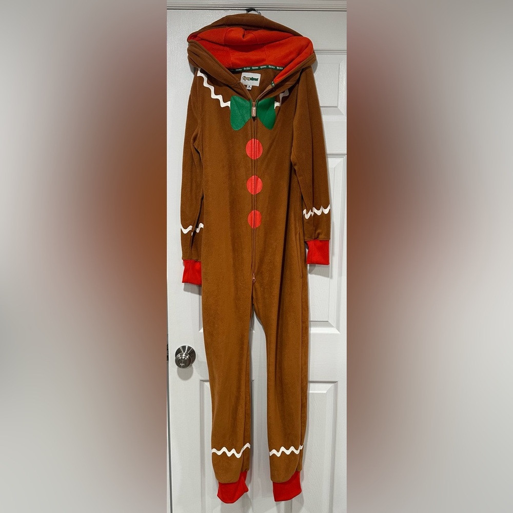 Tipsy Elves Gingerbread Onesie Pajamas with Hood Size Small